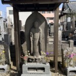 阿弥陀像付き念仏塔 阿弥陀像付き念仏塔