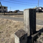石塔と田園風景 石塔と田園風景